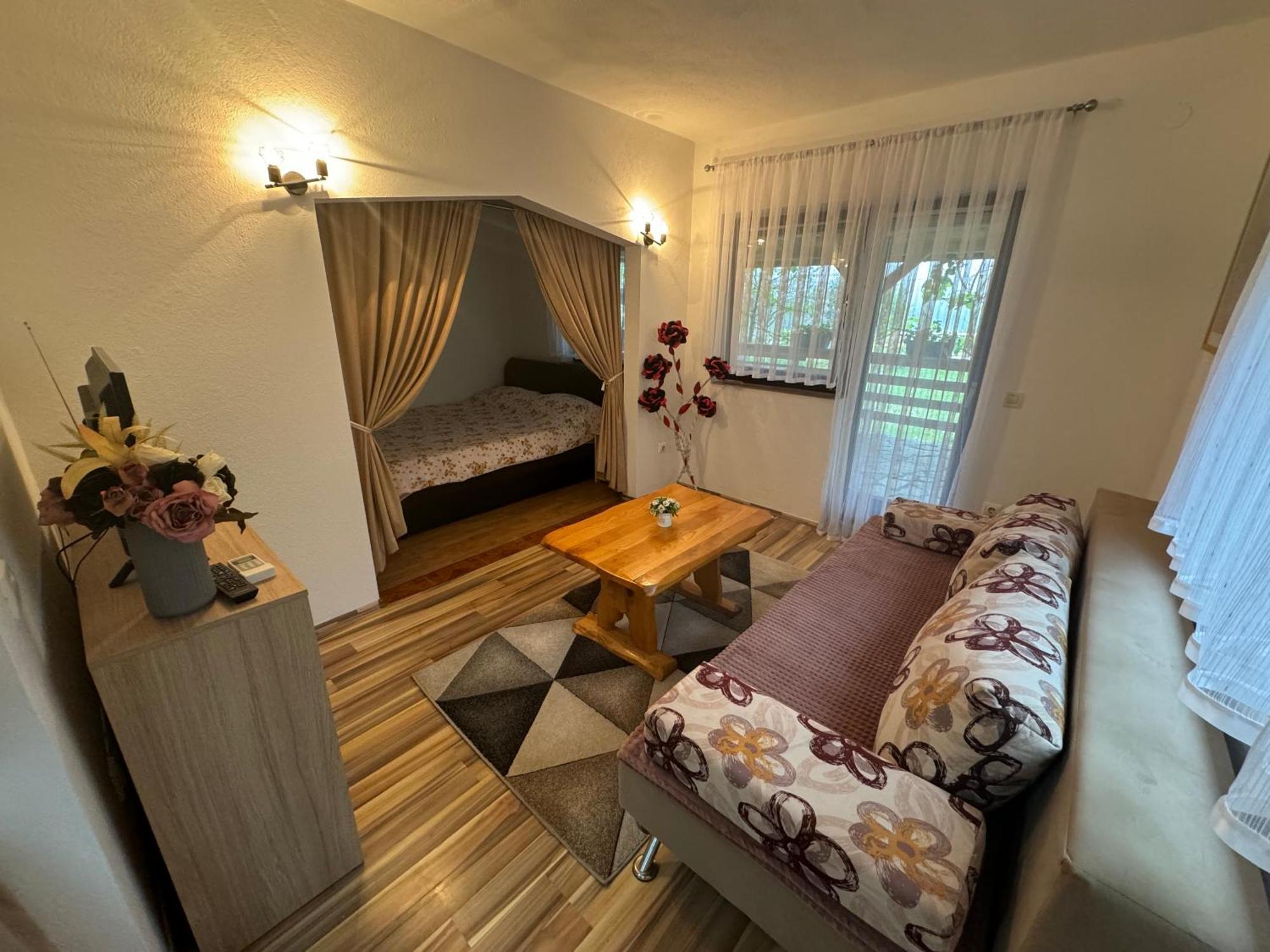 Apartment Valentina Brocanac Luaran gambar